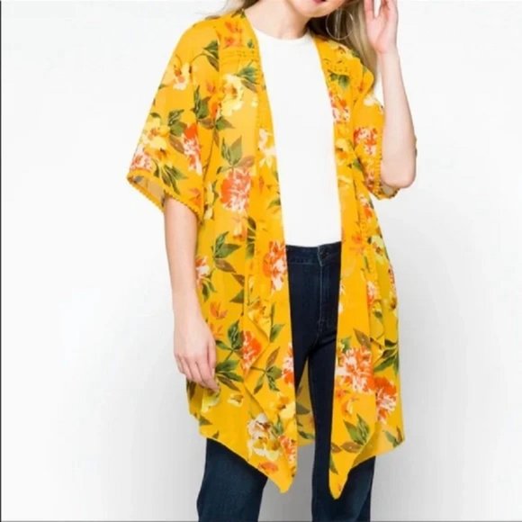 emory park Other - EMORY PARK Stitch Fix Landry Crochet Trim Open Kimono Yellow Floral Size Med New